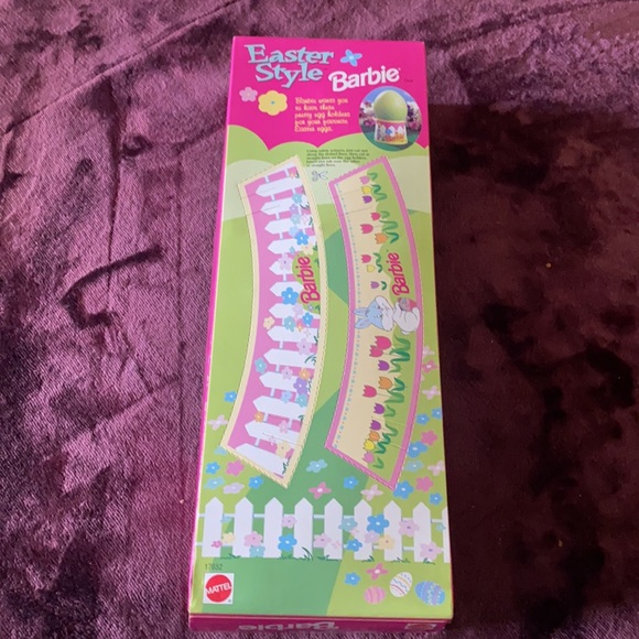 Easter Style Barbie 1997 - Picture 2 of 6